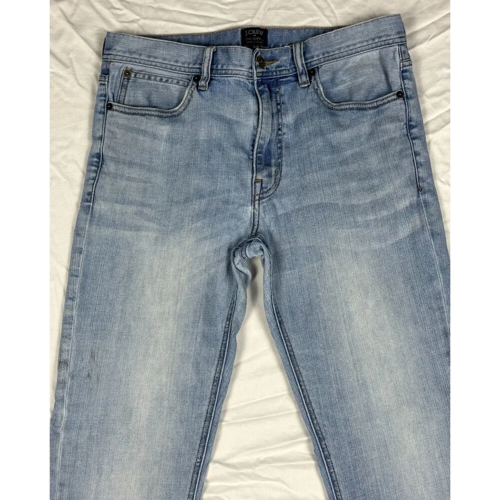 J.Crew The Sutton Jeans Mens 31x32 Light Wash Straight Stretch Denim Blue